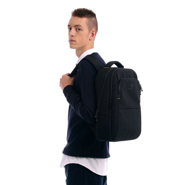 Рюкзак Kite K25-2579L  подарунок пляшка  43,5x30x16  чорний